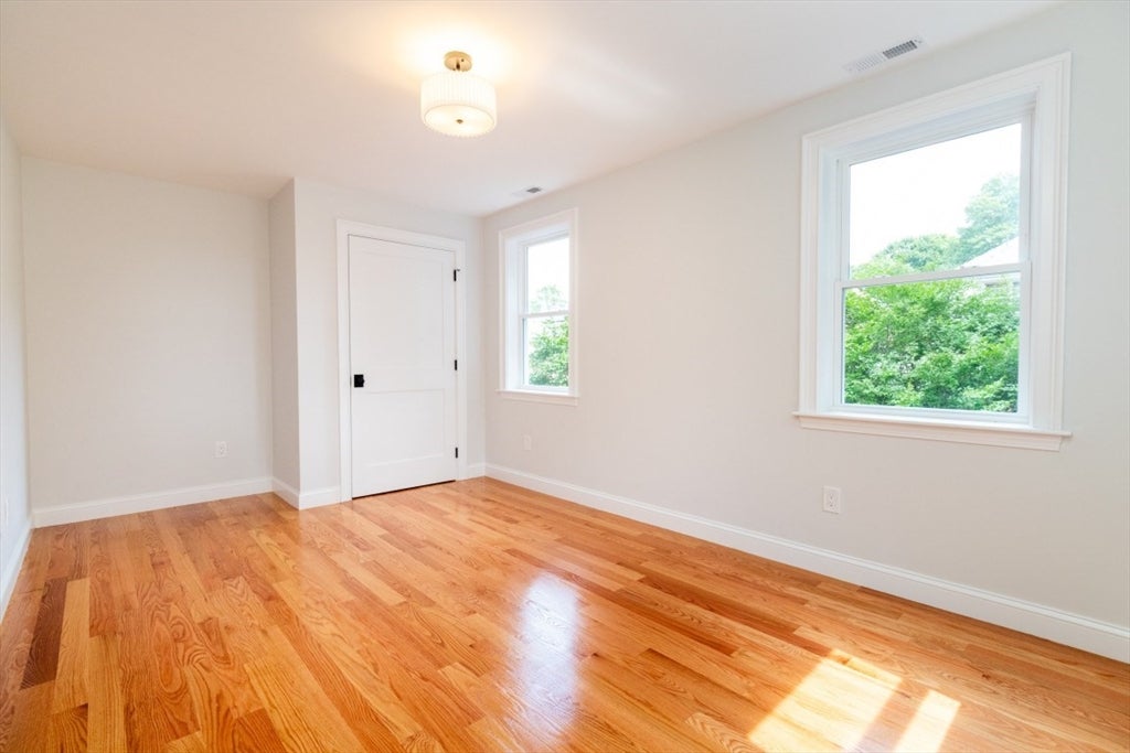 22 Bellevue St #2, Boston, MA Photo #22