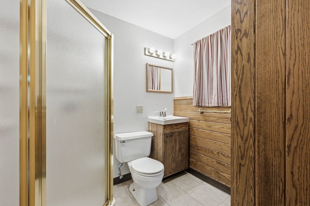 173 Newton St, South Hadley, MA, 173 Newton St, South Hadley, MA Photo #24