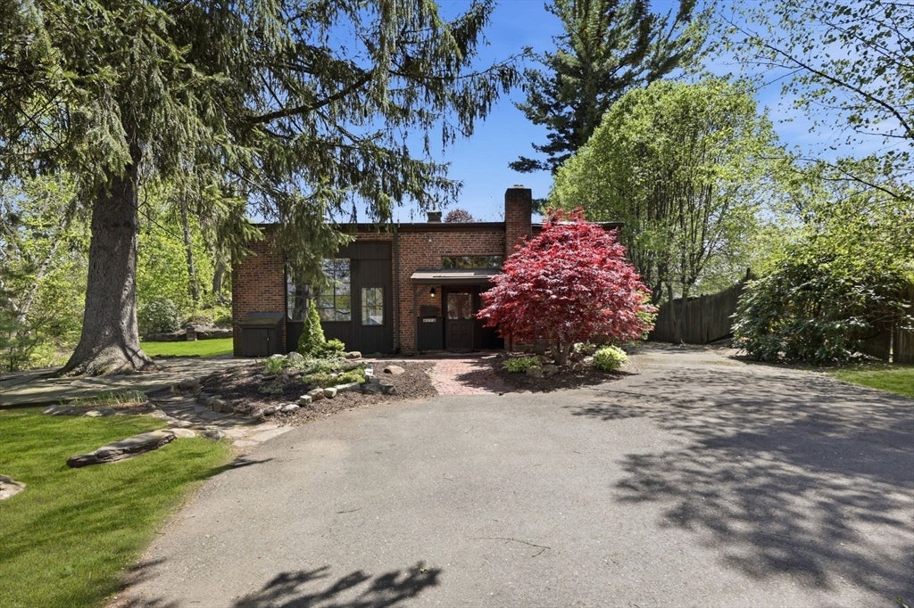 173 Newton St, South Hadley, MA, 173 Newton St, South Hadley, MA Photo #1