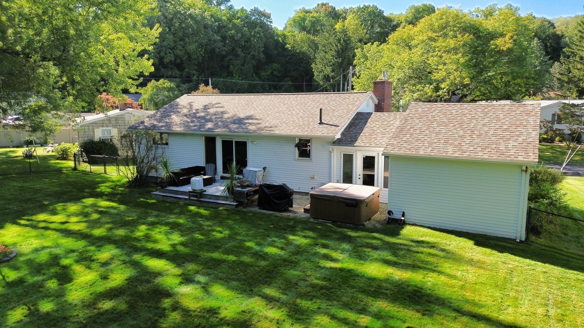 34 Bray Park Dr, Holyoke, MA, 34 Bray Park Dr, Holyoke, MA Photo #3