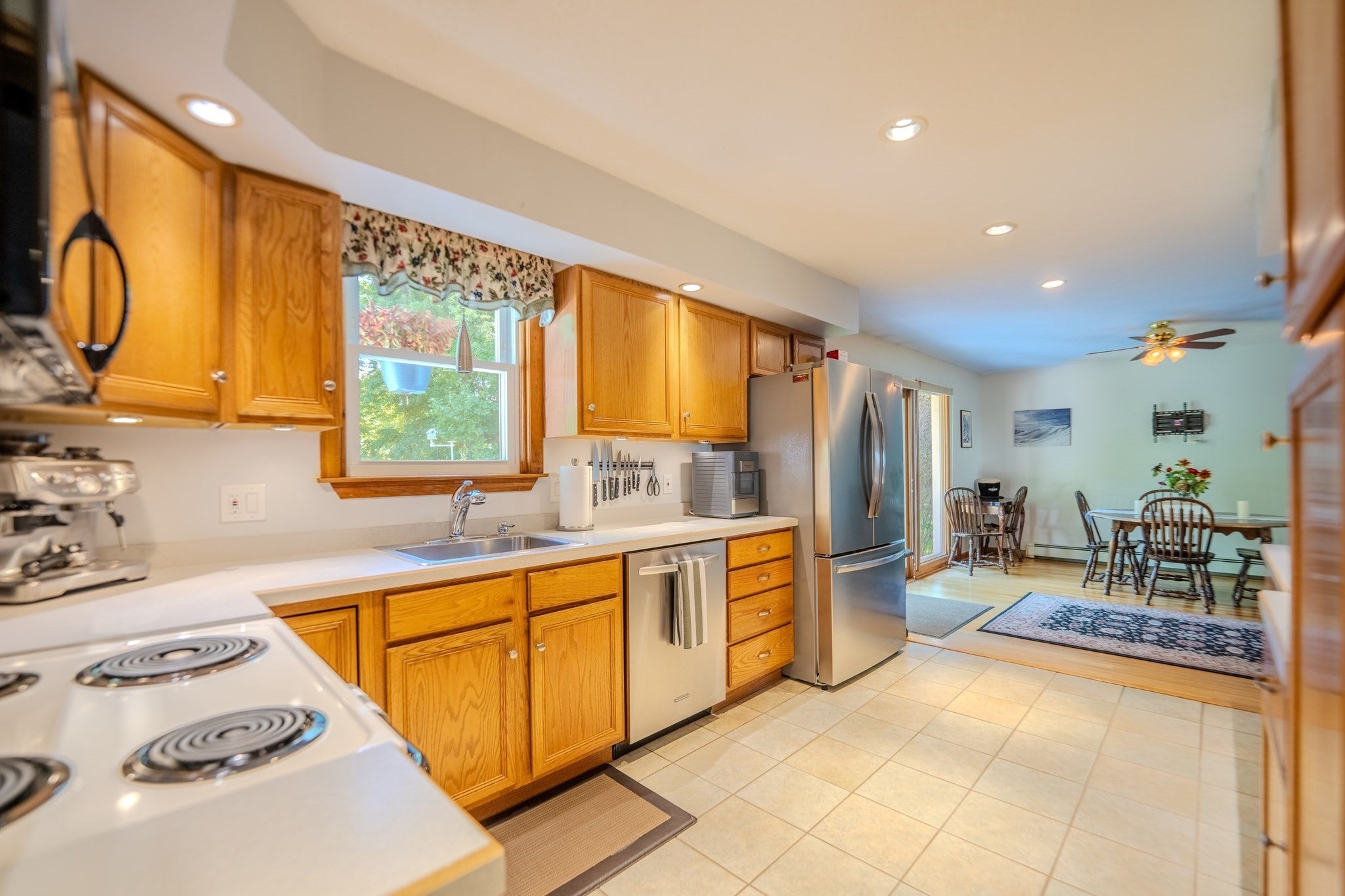 34 Bray Park Dr, Holyoke, MA, 34 Bray Park Dr, Holyoke, MA Photo #18
