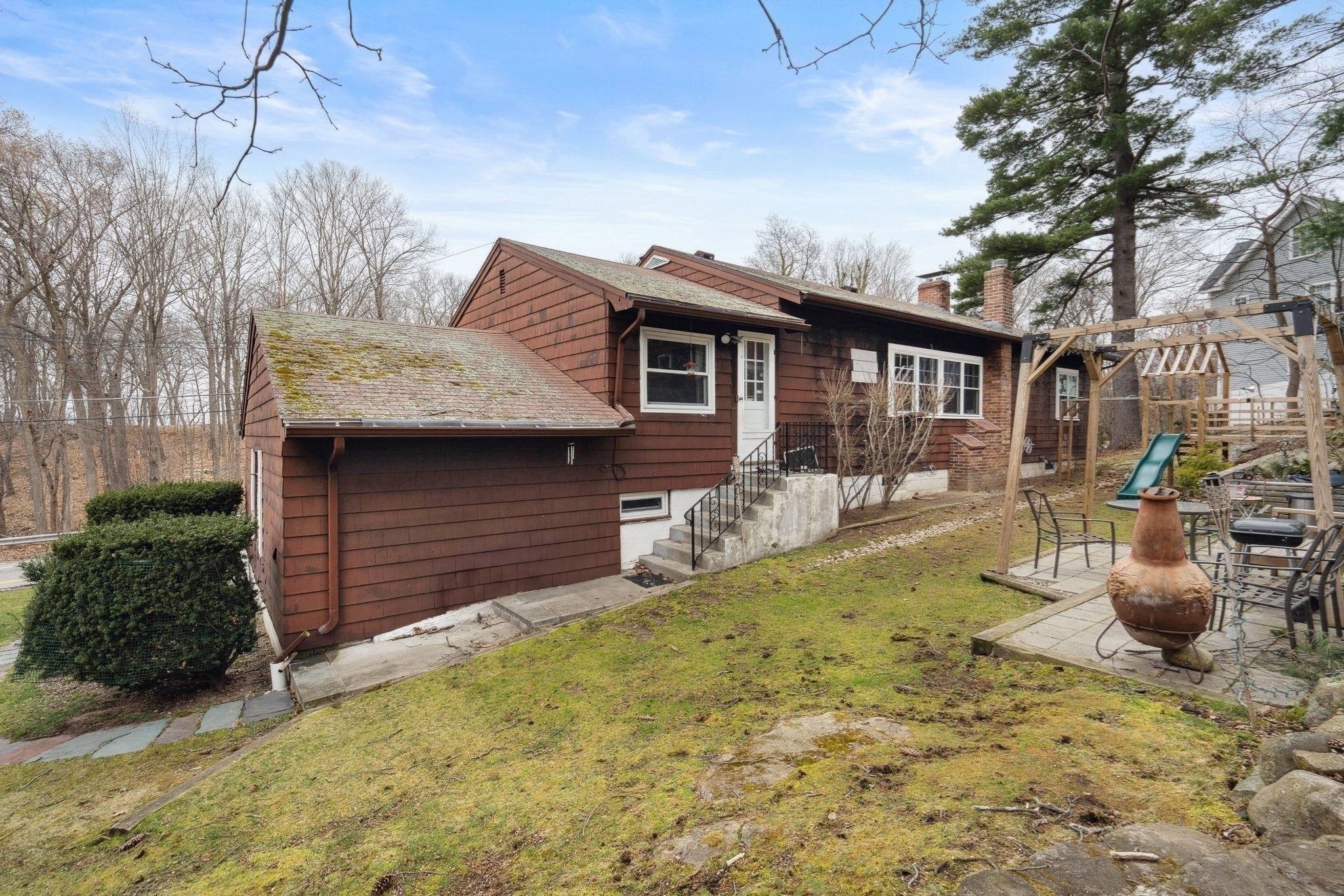 235 Forest St, Winchester, MA Photo #29