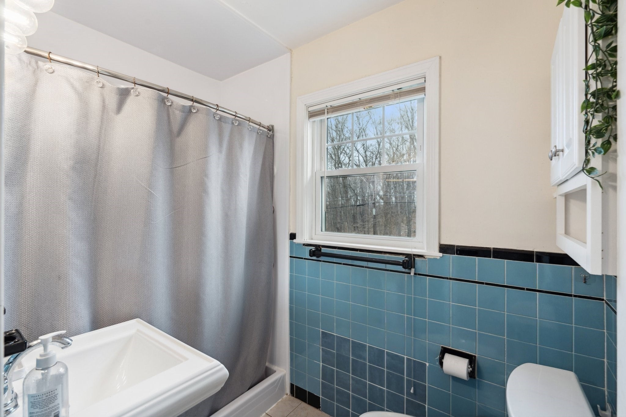 235 Forest St, Winchester, MA Photo #15