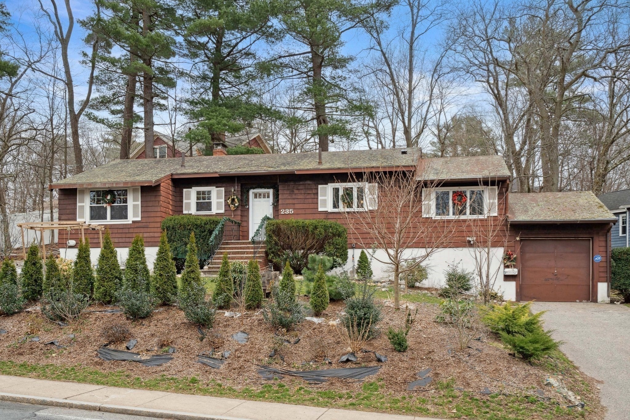 235 Forest St, Winchester, MA Photo #33