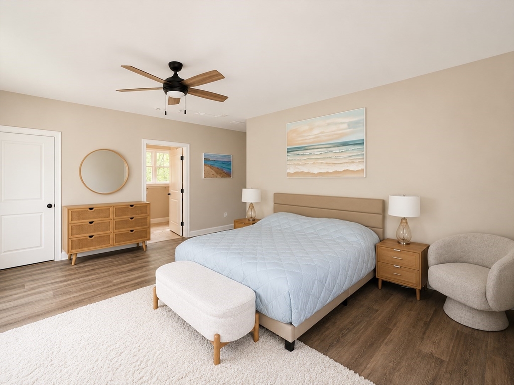 4 Clover Cir B
