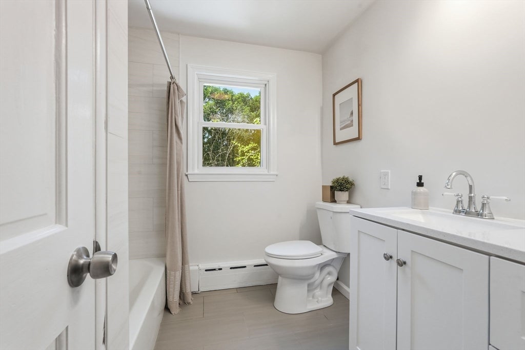 158 Devens St, Springfield, MA, 158 Devens St, Springfield, MA Photo #12