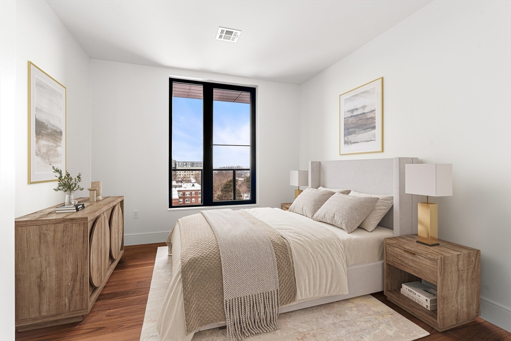 1515 Commonwealth Ave 303