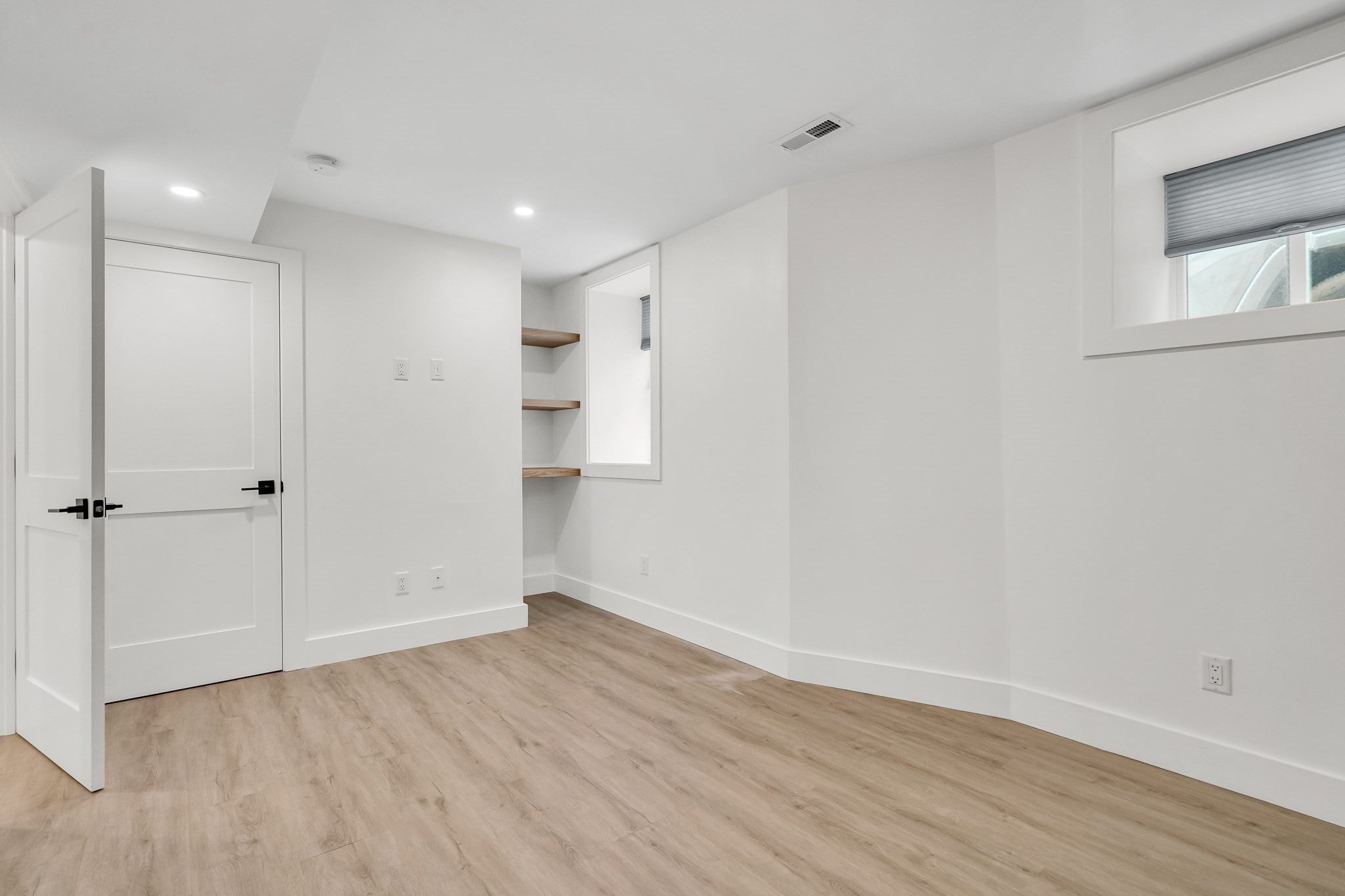 17 College Hill Road #1, Somerville, MA, 17 College Hill Road #1, Somerville, MA Photo #33