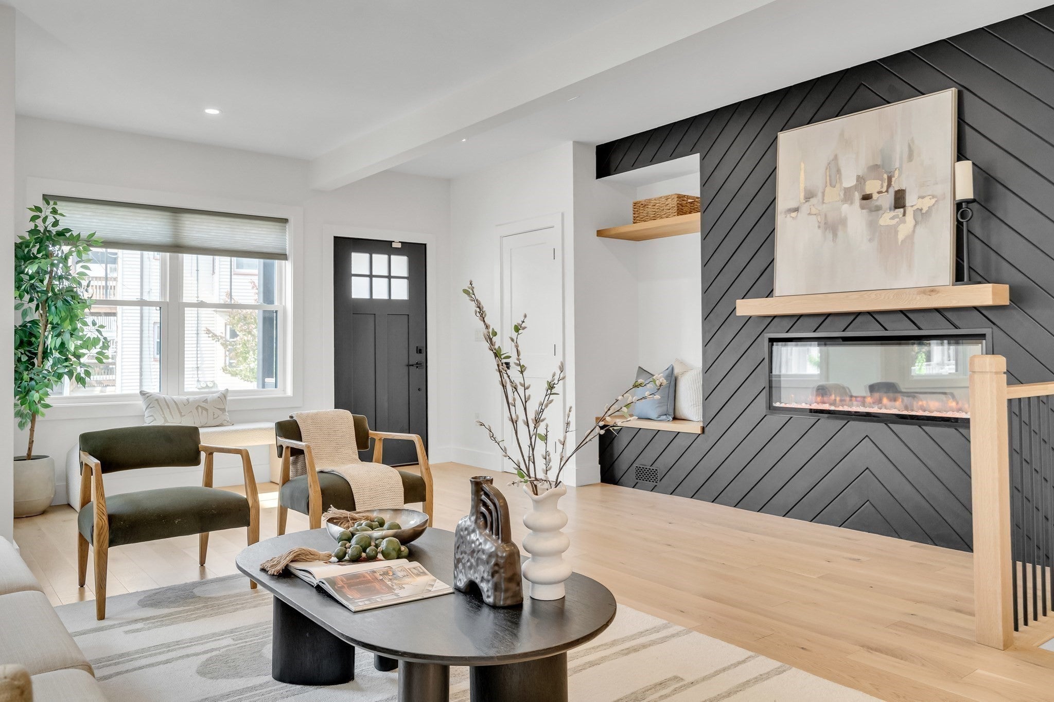 17 College Hill Road 1
