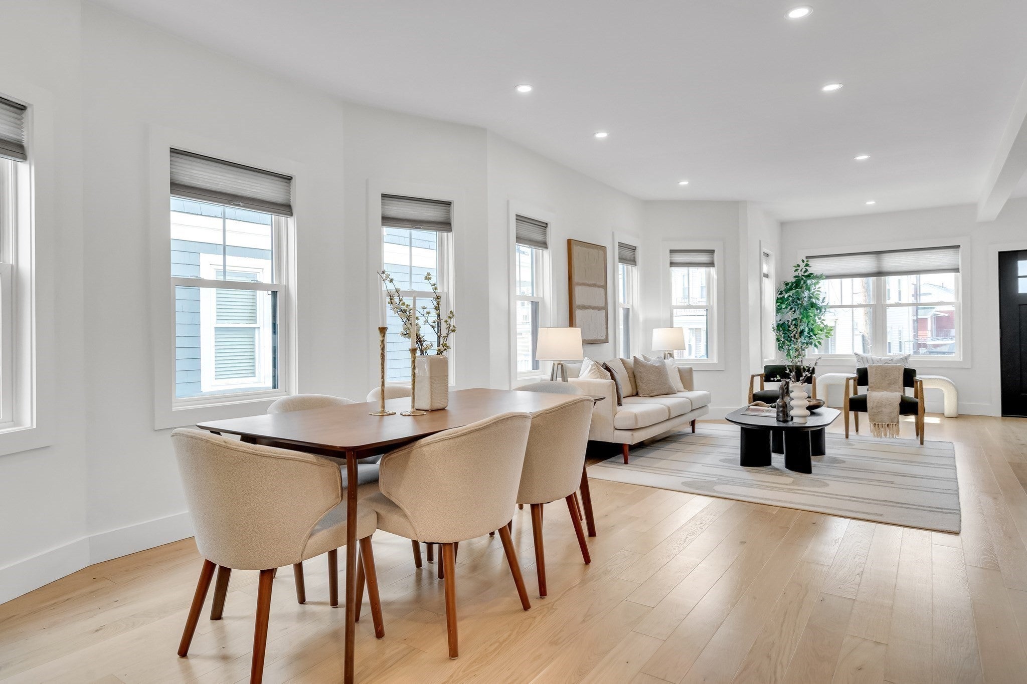 17 College Hill Road 1