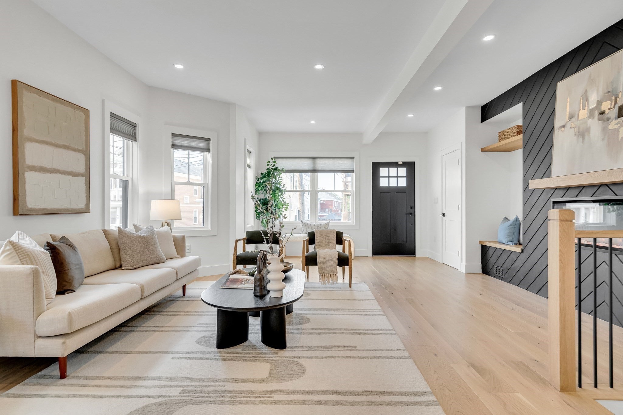17 College Hill Road 1