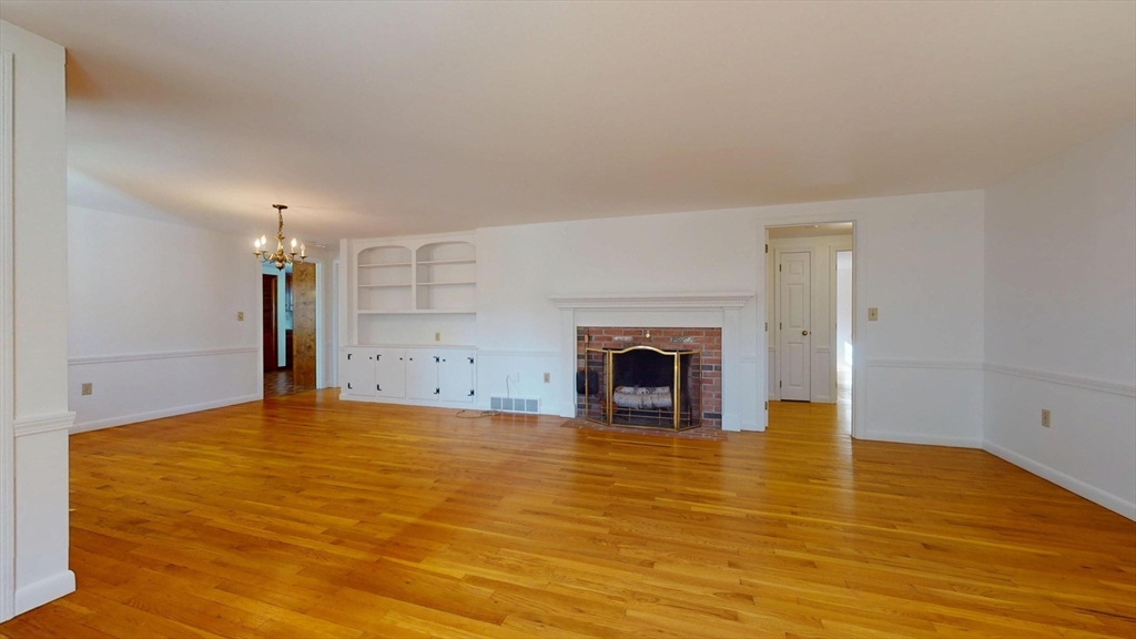 97 Astor Way