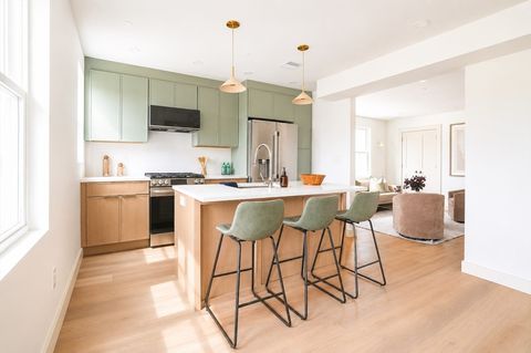 Photo of 146 Jaques St #B, Somerville, MA 02145 (MLS # 73538586)