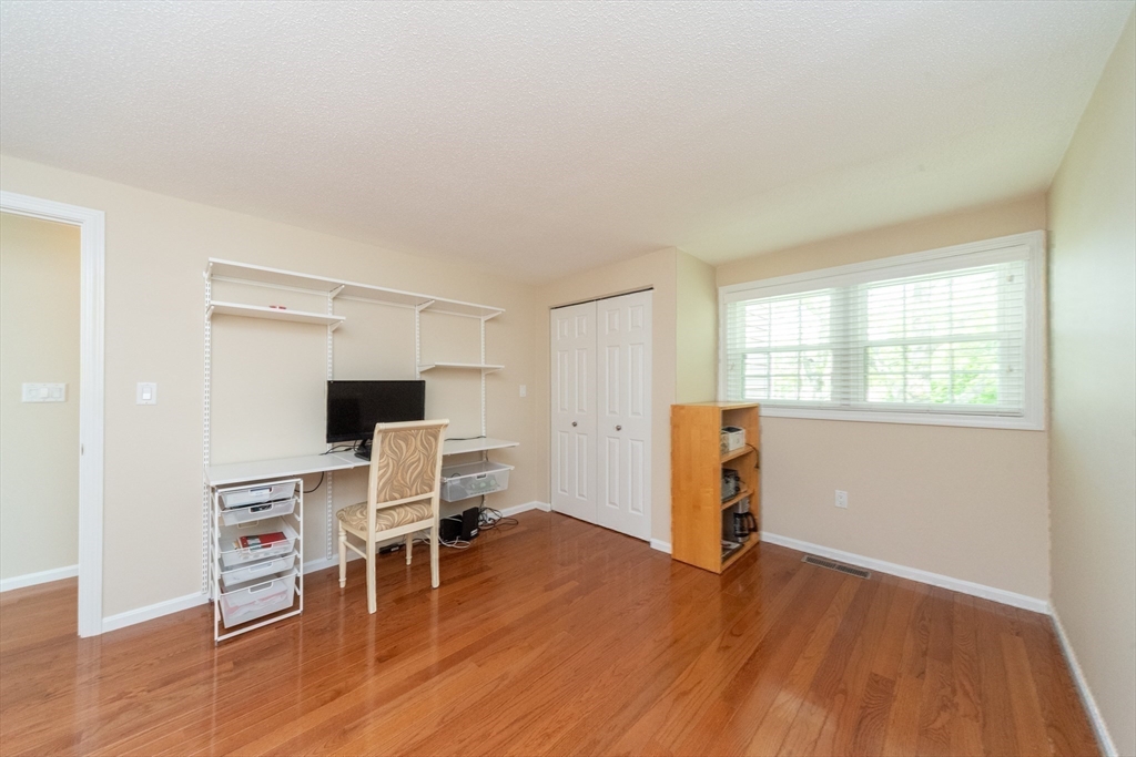 11 Canvasback Way #11, Walpole, MA Photo #25