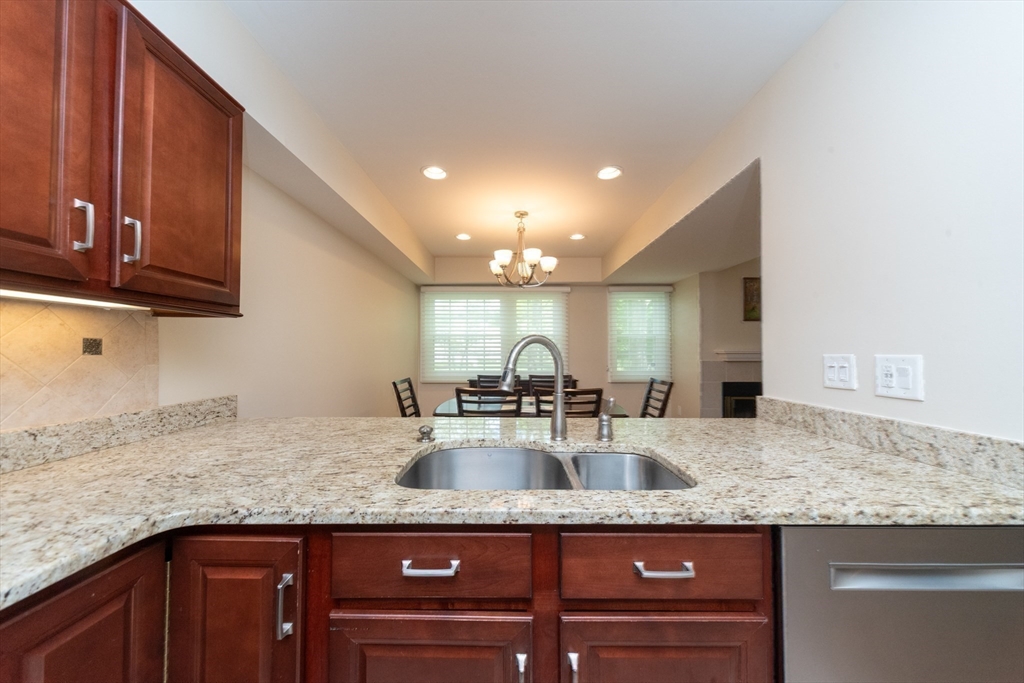 11 Canvasback Way #11, Walpole, MA Photo #9