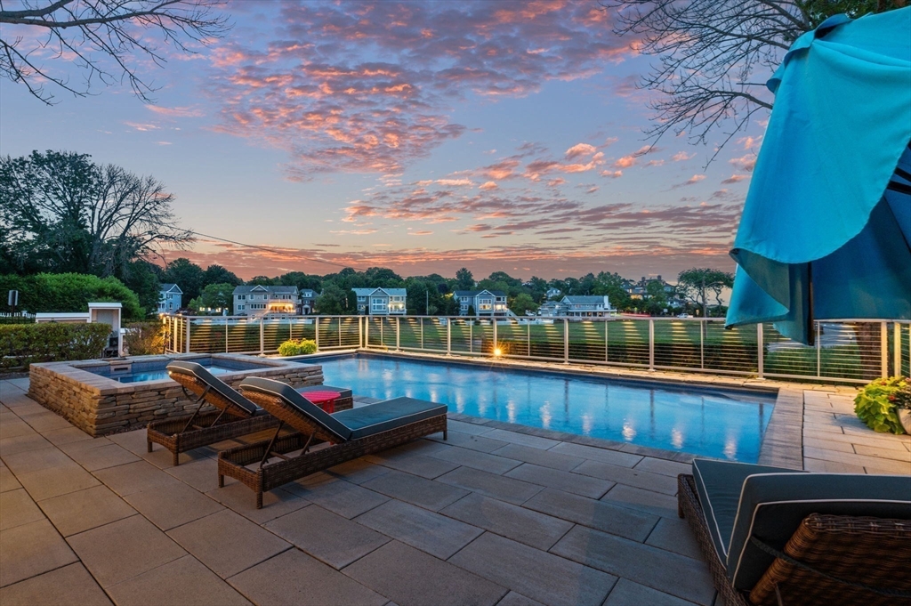 179 Beach Bluff Ave
