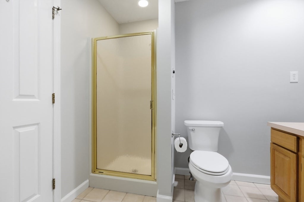28 Carnation Cir #C, Reading, MA Photo #18