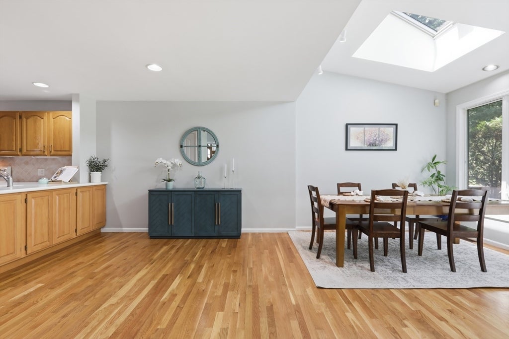 28 Carnation Cir #C, Reading, MA Photo #12