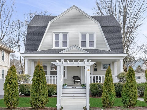 Photo of 2031 Commonwealth AVE, Newton, MA 02466 (MLS # 73589968)