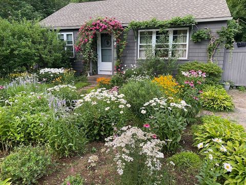 13 Elliott St Westminster MA 01473