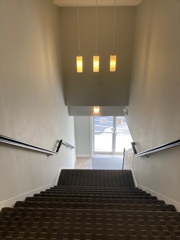 89 Main St. 107