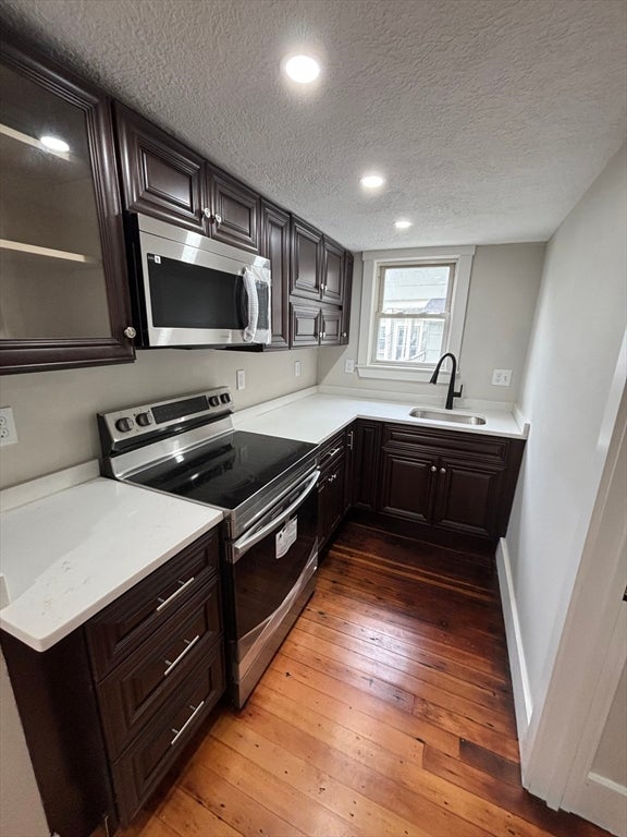 22 Pleasant St