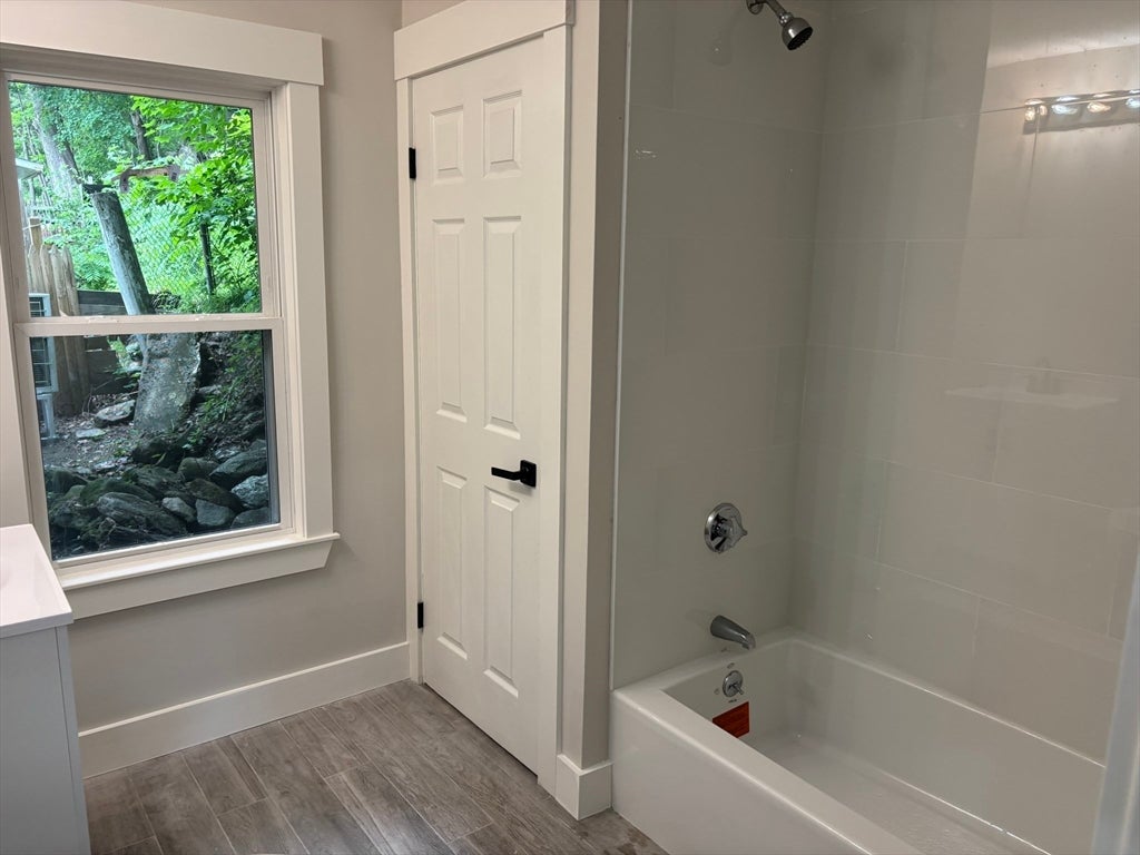 22 Pleasant St, Fitchburg, MA, 22 Pleasant St, Fitchburg, MA Photo #15