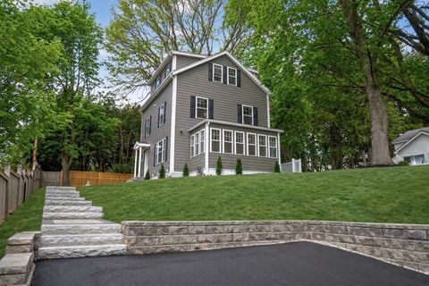 Photo of 10 Johnson Street, Newburyport, MA 01950 (MLS # 73494022)