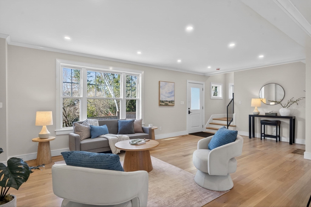 10 Johnson Street