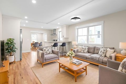 20 Beacon St 1 Gloucester MA 01930