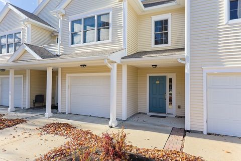 631 East St E203 Mansfield MA 02048