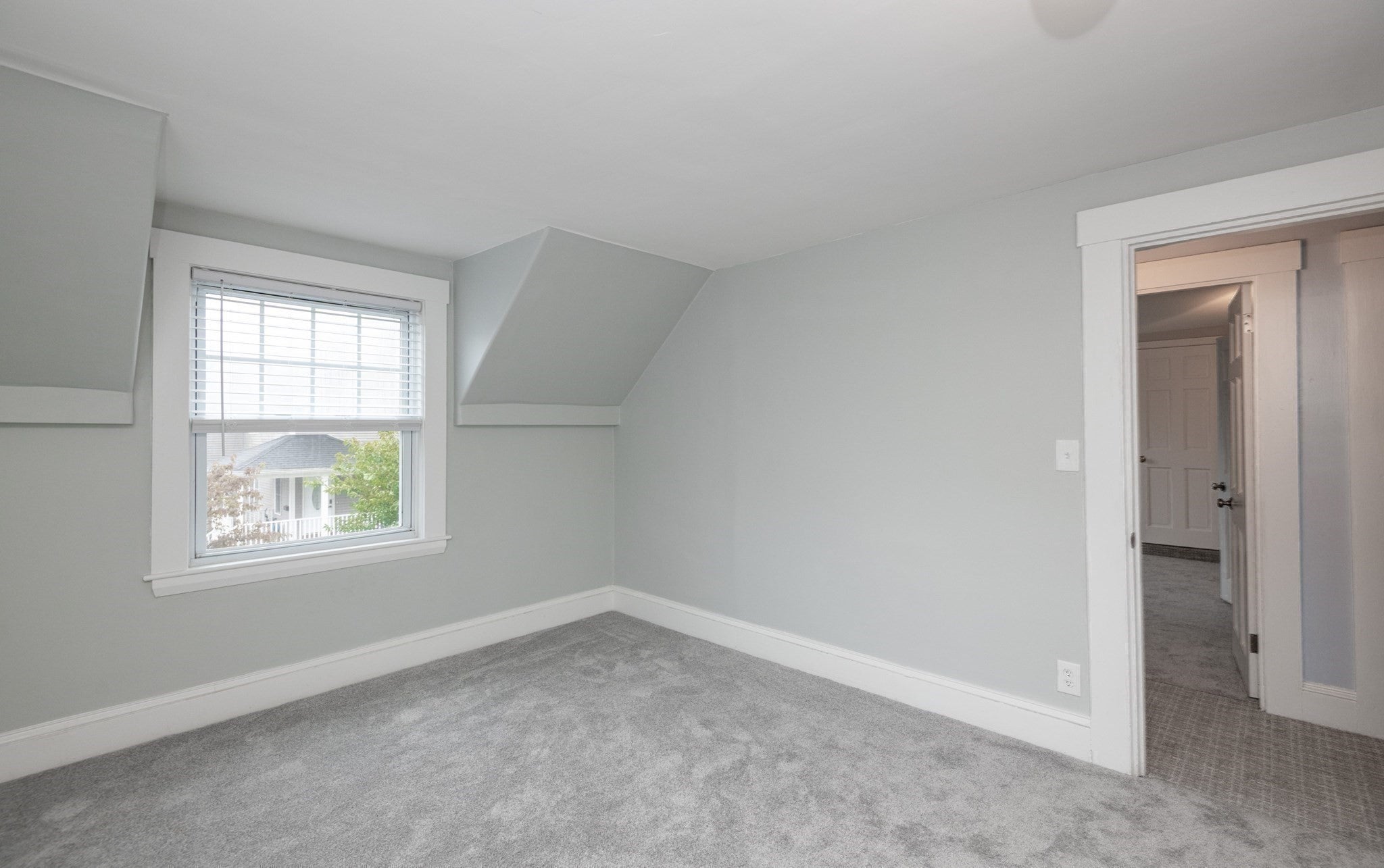 8 Washington Street, Stoneham, MA, 8 Washington Street, Stoneham, MA Photo #29