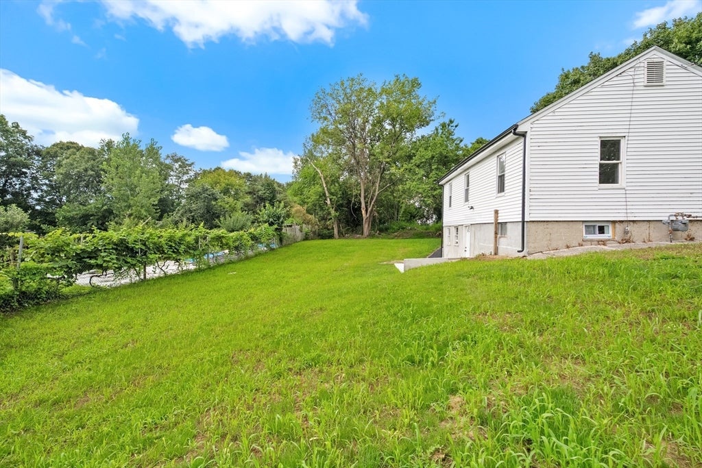 90 W Carpenter St, Attleboro, MA, 90 W Carpenter St, Attleboro, MA Photo #24