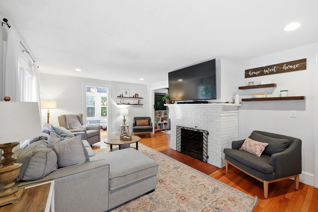 20 Ashbrook Street, Springfield, MA Photo #6