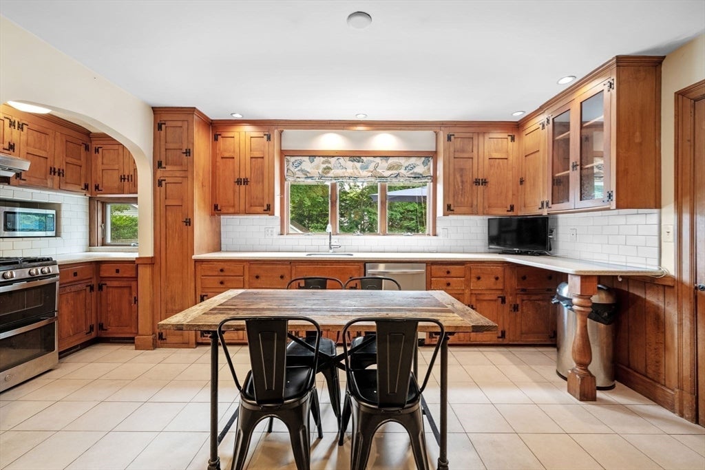 12 Robert Road, Marblehead, MA, 12 Robert Road, Marblehead, MA Photo #7
