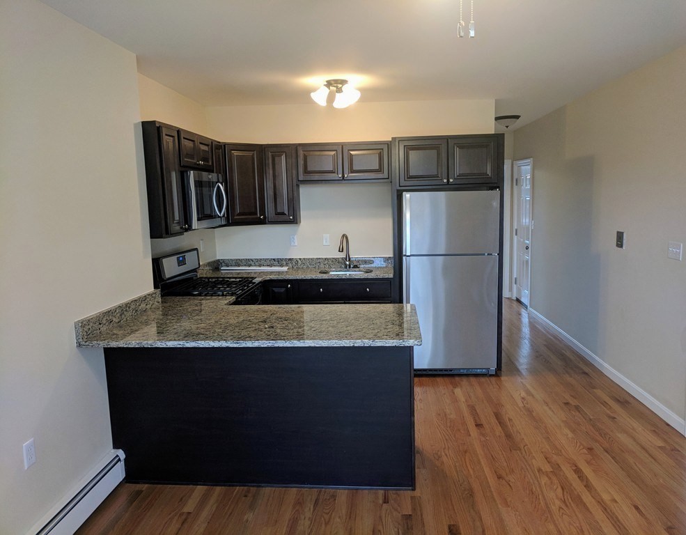 80 Havre St 2
