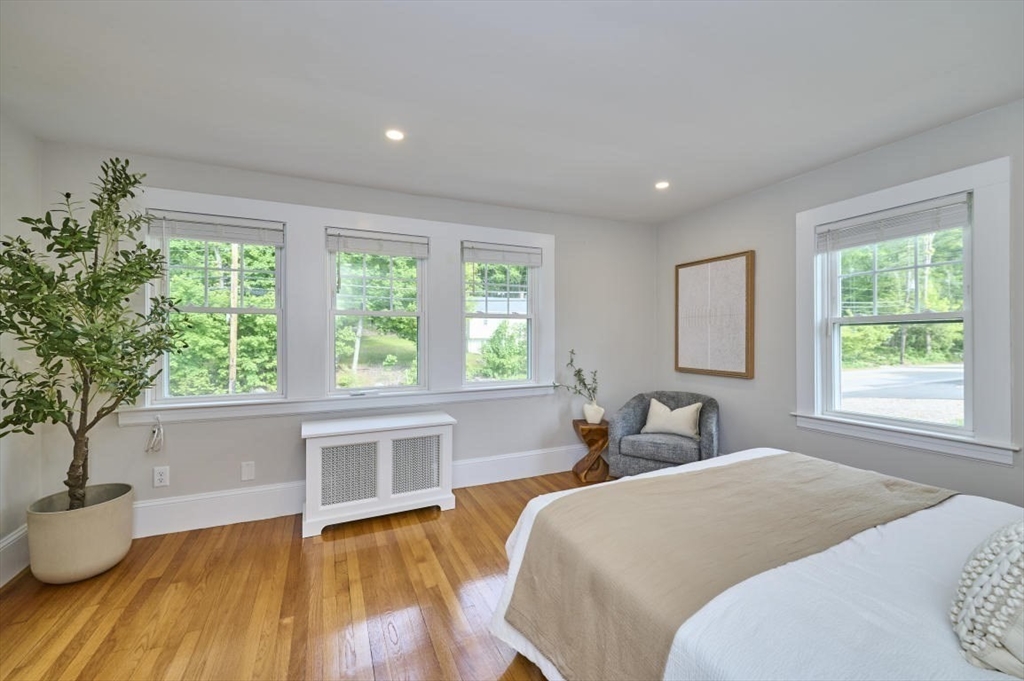 Acton, Massachusetts 01720, United States, 4 Bedrooms Bedrooms, ,2 BathroomsBathrooms,Residential,Active,130663