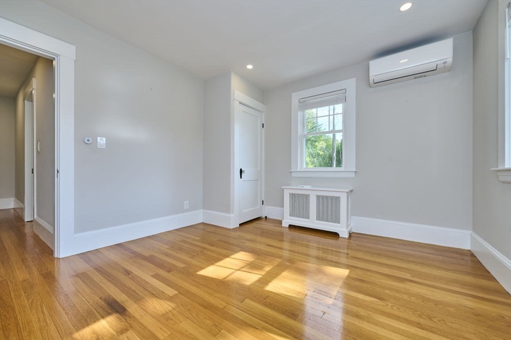 Acton, Massachusetts 01720, United States, 4 Bedrooms Bedrooms, ,2 BathroomsBathrooms,Residential,Active,130663