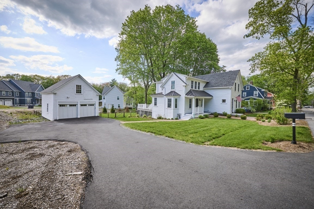 Acton, Massachusetts 01720, United States, 4 Bedrooms Bedrooms, ,2 BathroomsBathrooms,Residential,Active,130663