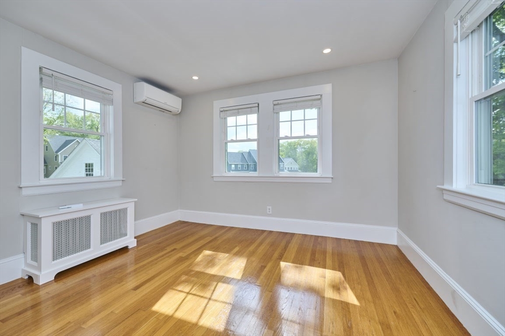 Acton, Massachusetts 01720, United States, 4 Bedrooms Bedrooms, ,2 BathroomsBathrooms,Residential,Active,130663