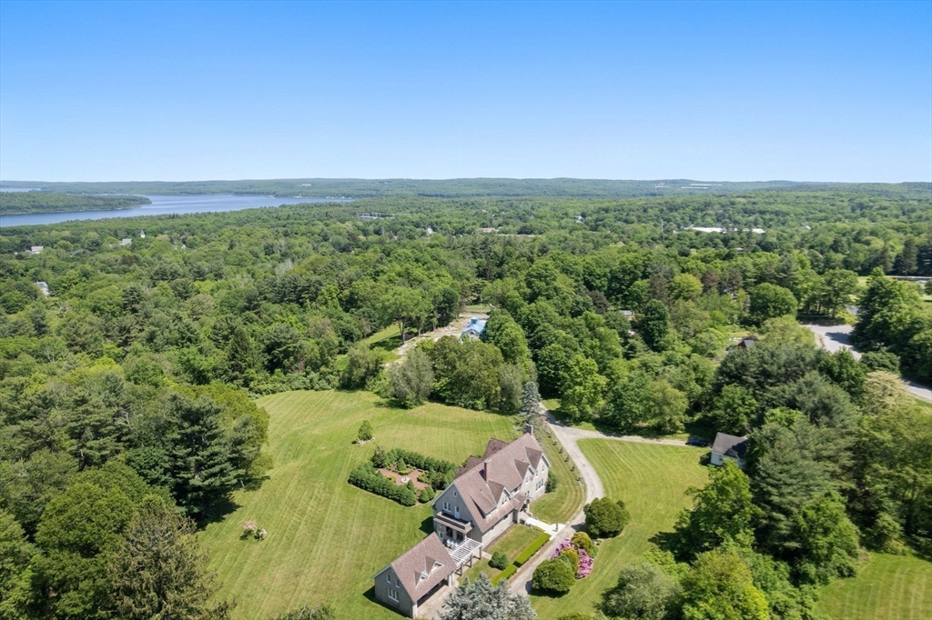 154,156 Prospect