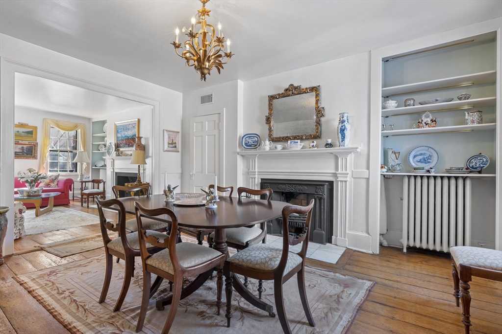 33 Fayette St