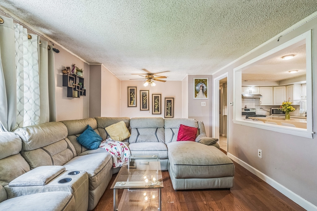 163 Lockland Ave
