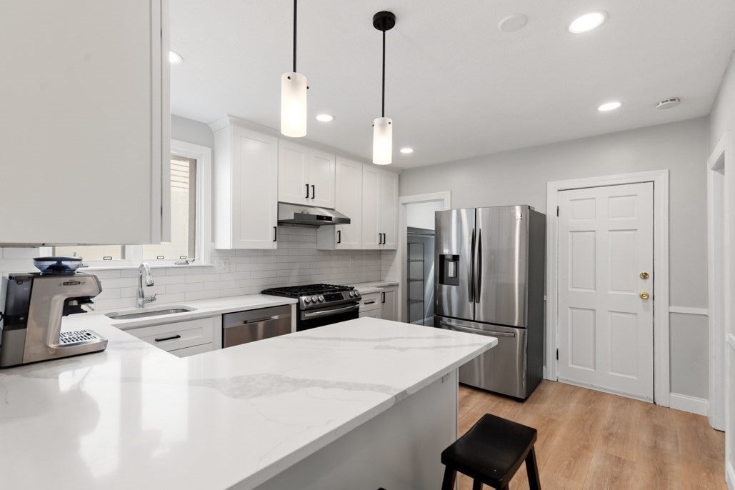 47 Litchfield St 102