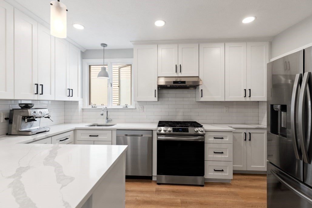 47 Litchfield St 102