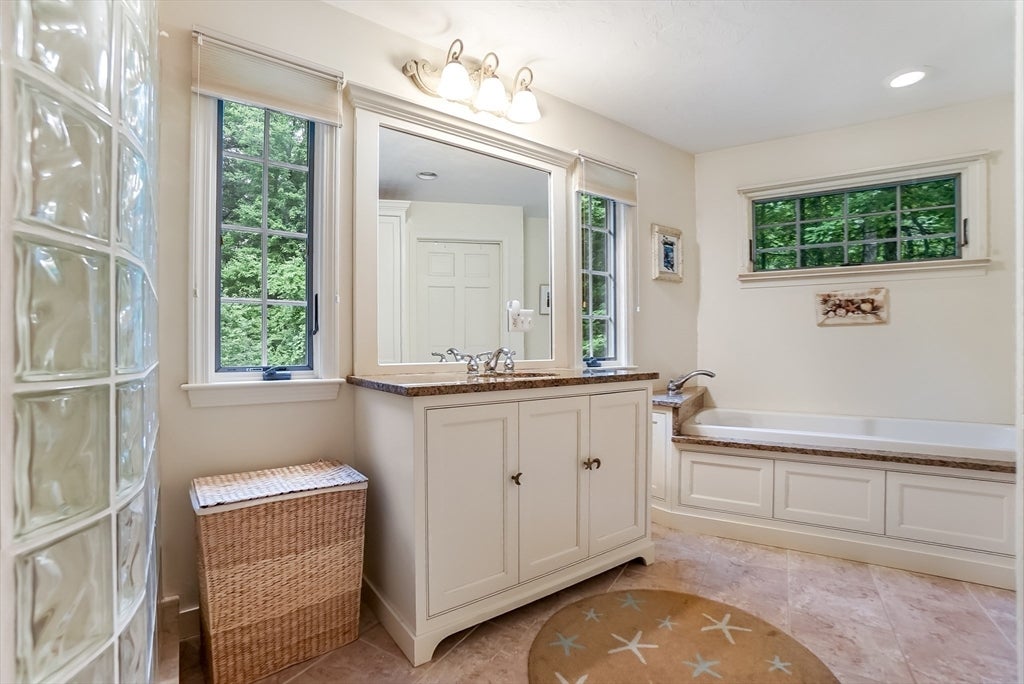 188 South St, Berlin, MA, 188 South St, Berlin, MA Photo #17