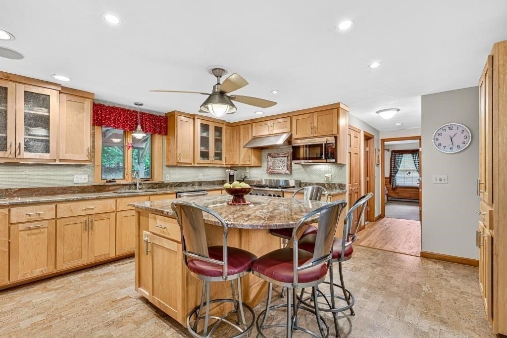201 Cushman Rd.