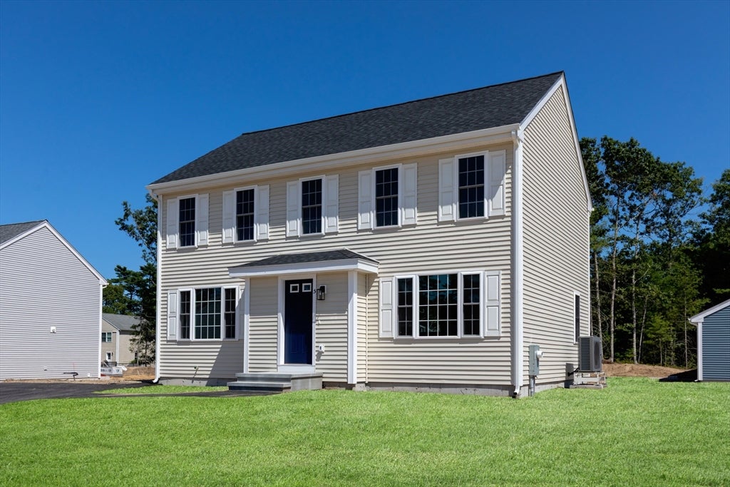 5 Bumblebee Dr