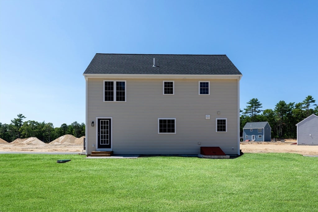 5 Bumblebee Dr