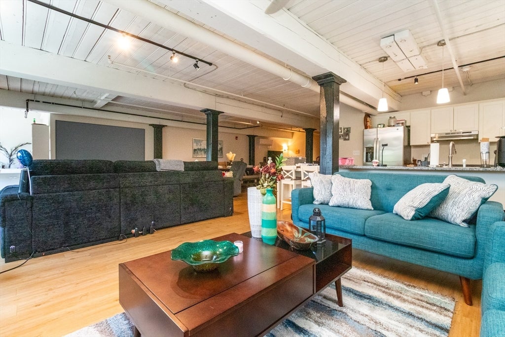 55 Sterling St #203, Clinton, MA Photo #4